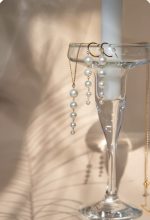 ست مرواریدی گردنبند و گوشواره طلا زنانه - تصویر 4