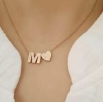 پلاک طلا حروف انگلیسی زنانه و مردانه - تصویر 2